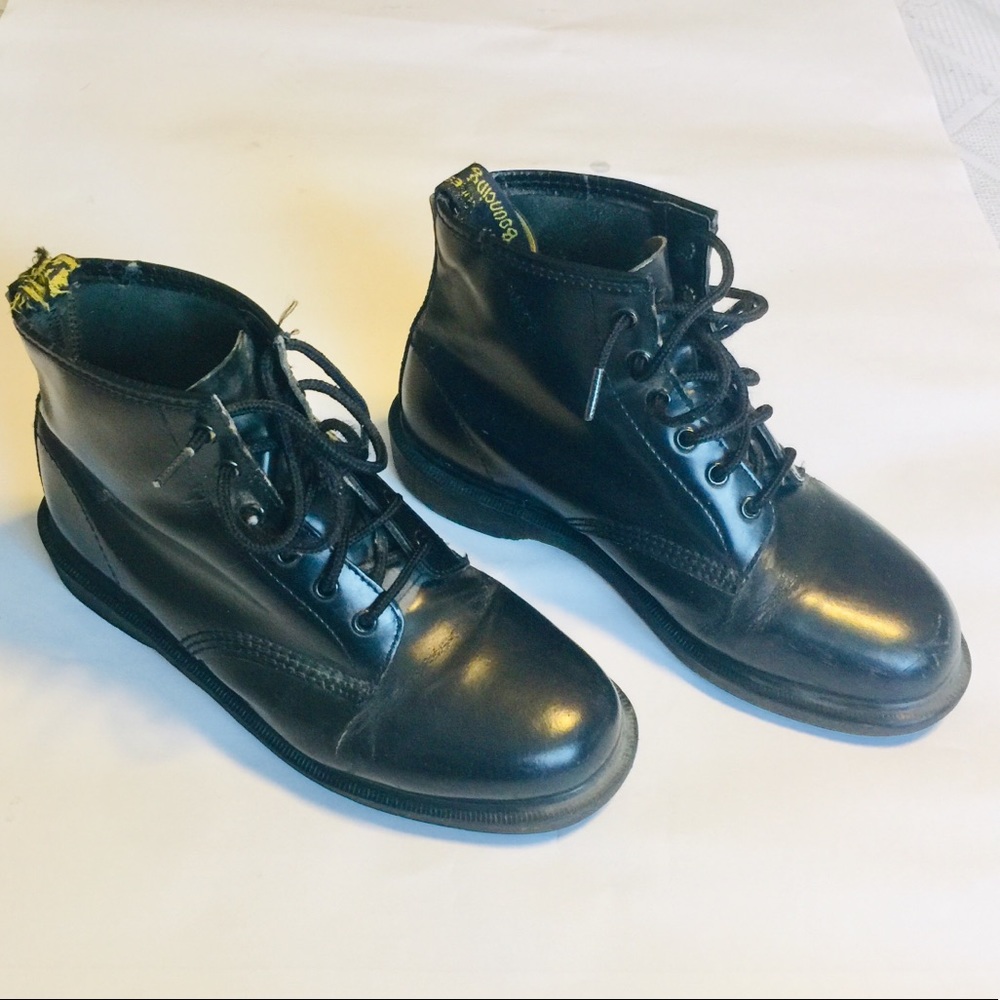 Dr martens classic boot